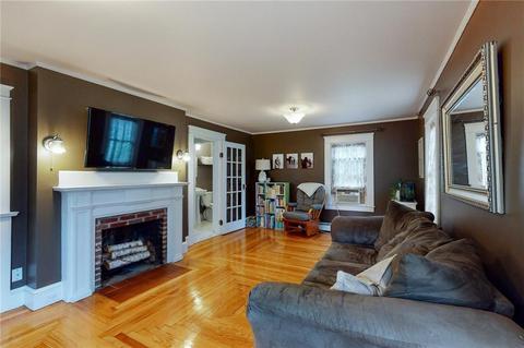 68 Beaver Ave, Warwick, RI 02889 photo 6