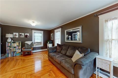 68 Beaver Ave, Warwick, RI 02889 photo 5