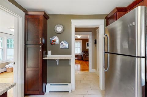 68 Beaver Ave, Warwick, RI 02889 photo 11