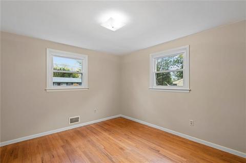 31 Valley Crest Rd, Coventry, RI 02816 photo 11