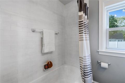 37 Arrow Ave, Warwick, RI 02886 photo 14