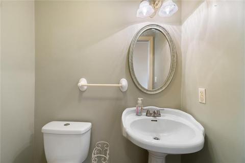 40 Florida St, Woonsocket, RI 02895 photo 6