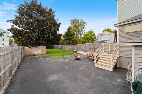 40 Florida St, Woonsocket, RI 02895 photo 10