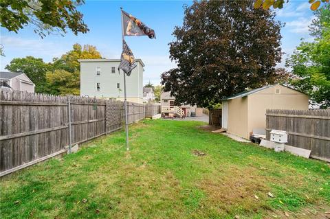 40 Florida St, Woonsocket, RI 02895 photo 11