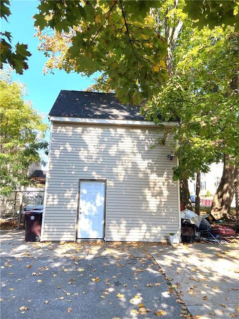 35 Providence St, Woonsocket, RI 02895 photo 4