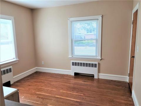 291 Killingly St, Providence, RI 02909 photo 18