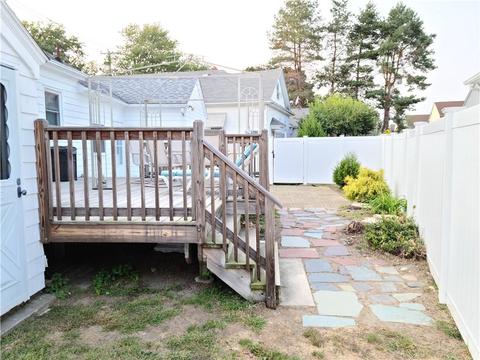291 Killingly St, Providence, RI 02909 photo 29