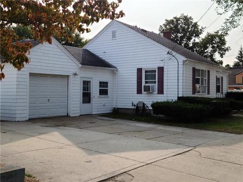291 Killingly St, Providence, RI 02909 photo 3