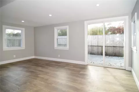 25 Whippoorwill Rd, Warwick, RI 02888 photo 21