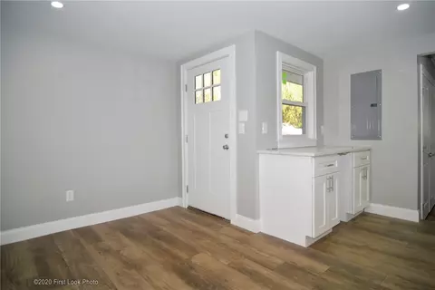 25 Whippoorwill Rd, Warwick, RI 02888 photo 13