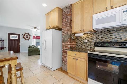 42 John St, Westerly, RI 02891 photo 6