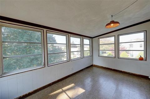 15 Antony Ave, Bristol, RI 02809 photo 22