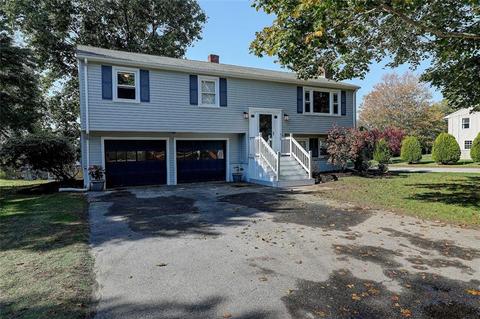 15 Antony Ave, Bristol, RI 02809 photo 2