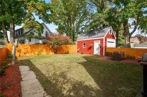 82 Gaskill St, Woonsocket, RI 02895 photo 6