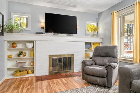 82 Gaskill St, Woonsocket, RI 02895 photo 17