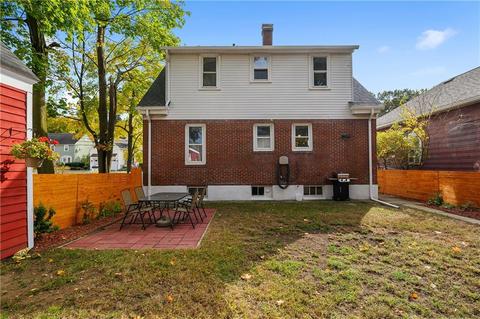 82 Gaskill St, Woonsocket, RI 02895 photo 7