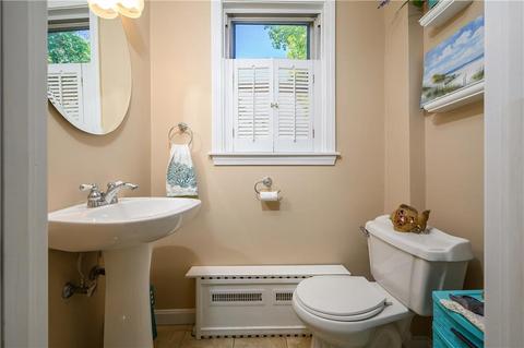 82 Gaskill St, Woonsocket, RI 02895 photo 13