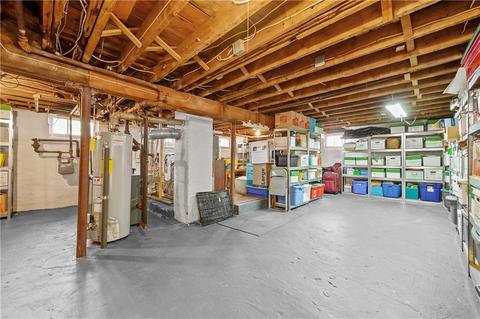 82 Gaskill St, Woonsocket, RI 02895 photo 28