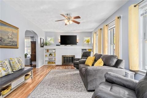 82 Gaskill St, Woonsocket, RI 02895 photo 16