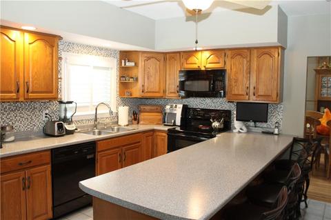 409 Carrington Ave, Woonsocket, RI 02895 photo 8