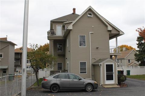 409 Carrington Ave, Woonsocket, RI 02895 photo 3