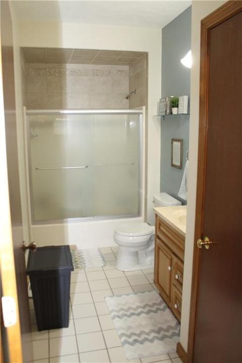 409 Carrington Ave, Woonsocket, RI 02895 photo 27