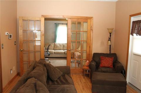 409 Carrington Ave, Woonsocket, RI 02895 photo 31