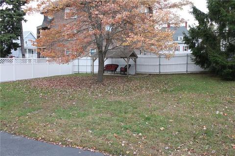 409 Carrington Ave, Woonsocket, RI 02895 photo 7