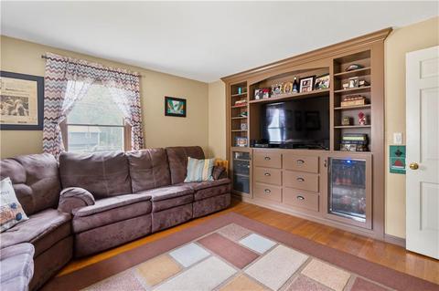 29 Waterman St, Killingly, CT 06239 photo 18