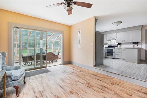 29 Waterman St, Killingly, CT 06239 photo 9