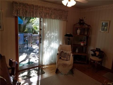 265 Aylsworth Ave, Woonsocket, RI 02895 photo 8