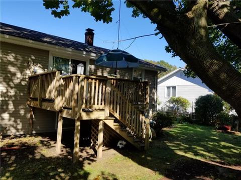 265 Aylsworth Ave, Woonsocket, RI 02895 photo 18