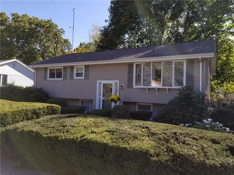 265 Aylsworth Ave, Woonsocket, RI 02895 photo 2