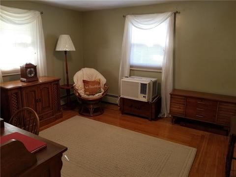 265 Aylsworth Ave, Woonsocket, RI 02895 photo 10