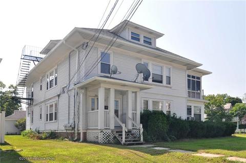 306 Park Pl, Woonsocket, RI 02895 photo 1