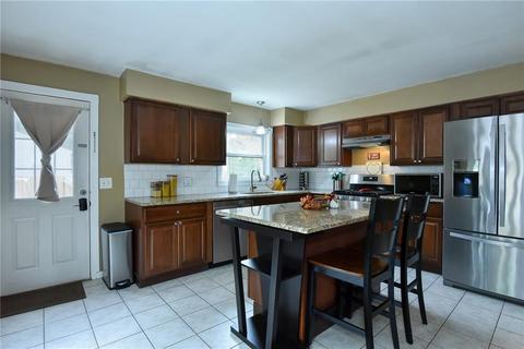 47 Lee Ave, Warwick, RI 02889 photo 10