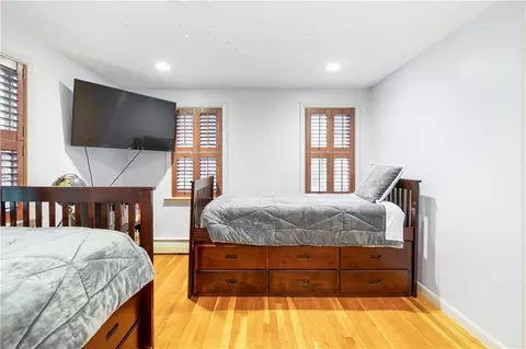525 Red Chimney Dr, Warwick, RI 02886 photo 23
