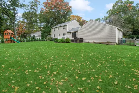 525 Red Chimney Dr, Warwick, RI 02886 photo 36