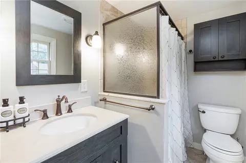 525 Red Chimney Dr, Warwick, RI 02886 photo 27
