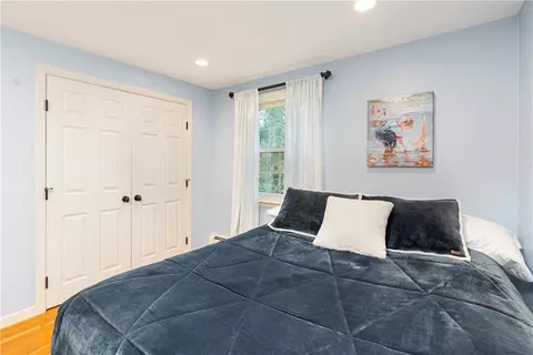 525 Red Chimney Dr, Warwick, RI 02886 photo 20