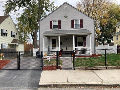 599 Sixth Ave, Woonsocket, RI 02895 photo 1