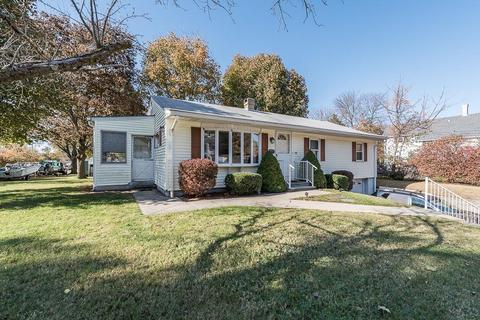 1747 Mendon Rd, Woonsocket, RI 02895 photo 3