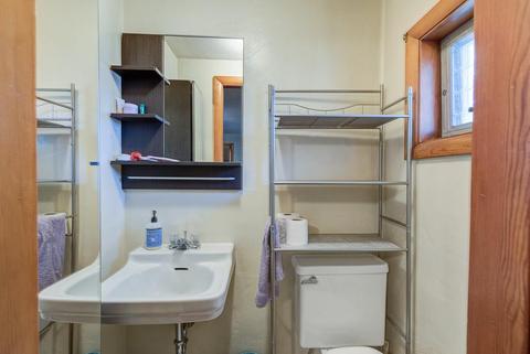 1747 Mendon Rd, Woonsocket, RI 02895 photo 17