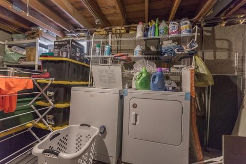 1747 Mendon Rd, Woonsocket, RI 02895 photo 24