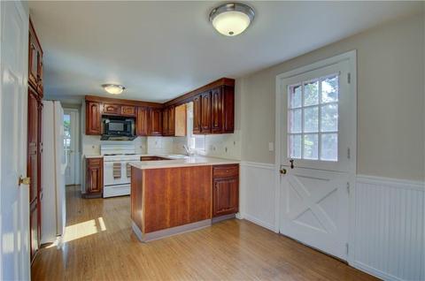 232 Baldwin Rd, Warwick, RI 02886 photo 6