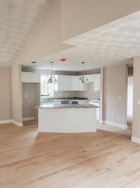 220 Manila St, Woonsocket, RI 02895 photo 6