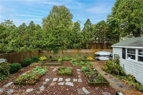 364 Point Ave, Warwick, RI 02889 photo 25