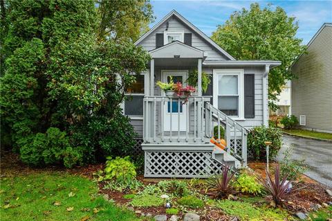 364 Point Ave, Warwick, RI 02889 photo 3