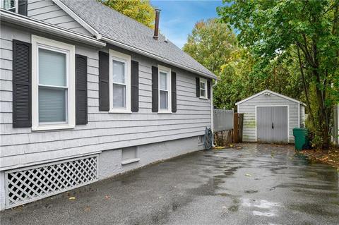 364 Point Ave, Warwick, RI 02889 photo 4