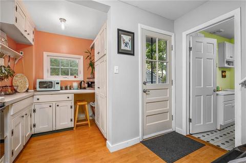 364 Point Ave, Warwick, RI 02889 photo 7